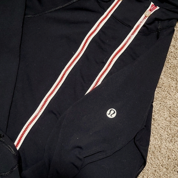 Size adjustable-Lululemon black Hoodie Jacket w/ Double Front Zippers - Picture 6 of 9